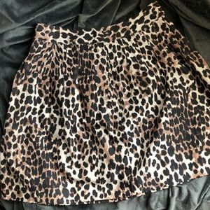 New York & Company Leopard Print Skirt - Size 4